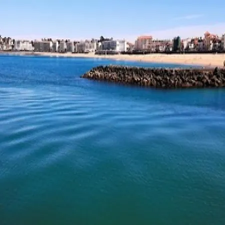 Paul Ricau - Saint-jean-de-luz 2 Bedrooms 4 Persons Appartement Ciboure